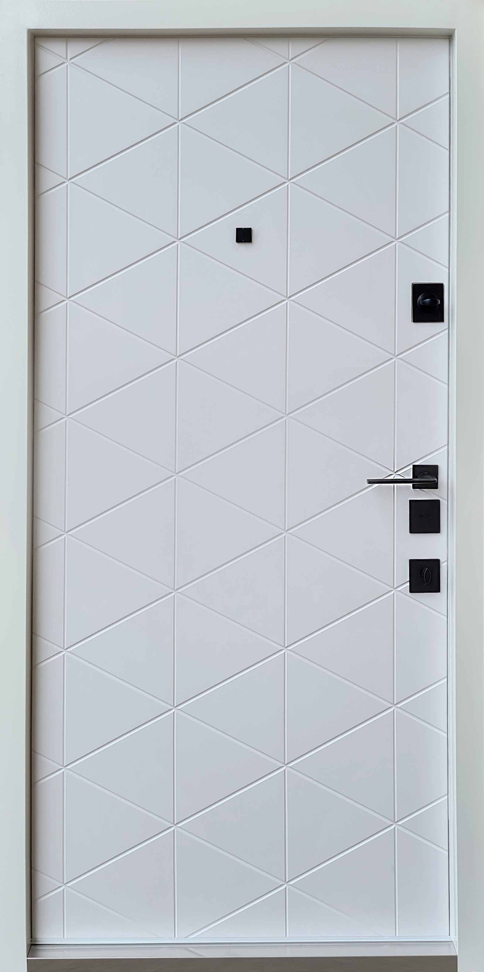 Вхідні двері Qdoors Авангард Бакарді Антрацит Біла емаль alt 1